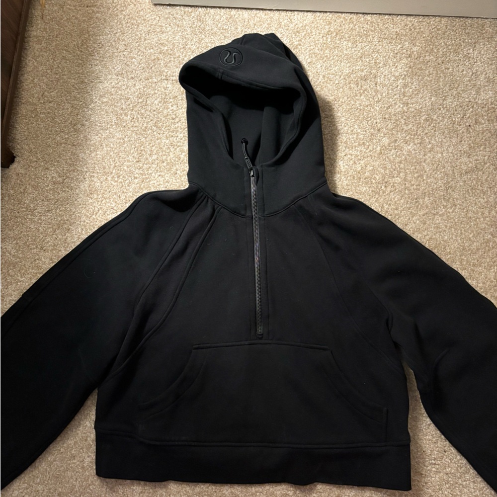 Cropped lululemon scuba 1/2 zip sweatshirt
